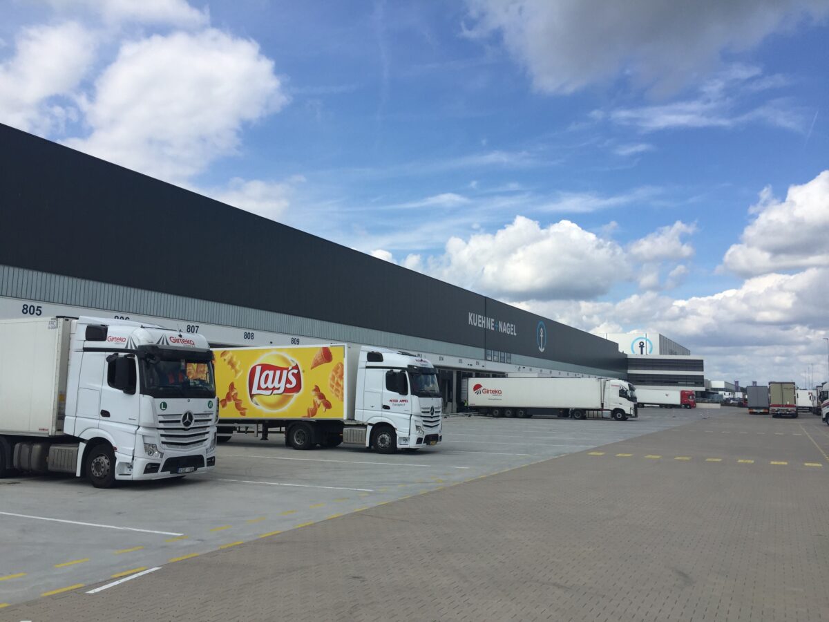 Kuehne en Nagel Warehouse